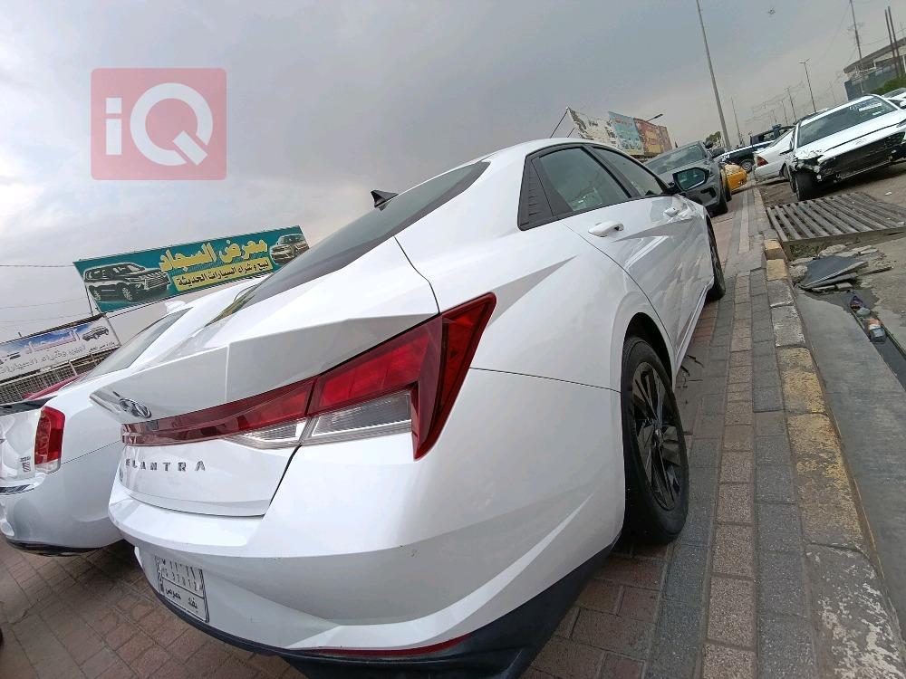 هيونداي النترا